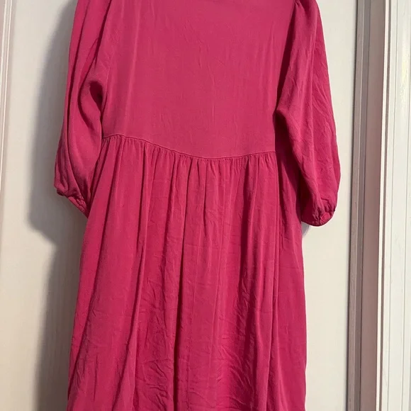 torrid mini babydoll dress
 pink pintuck details
 Skater Dress 10 plus M/L - Picture 5 of 7